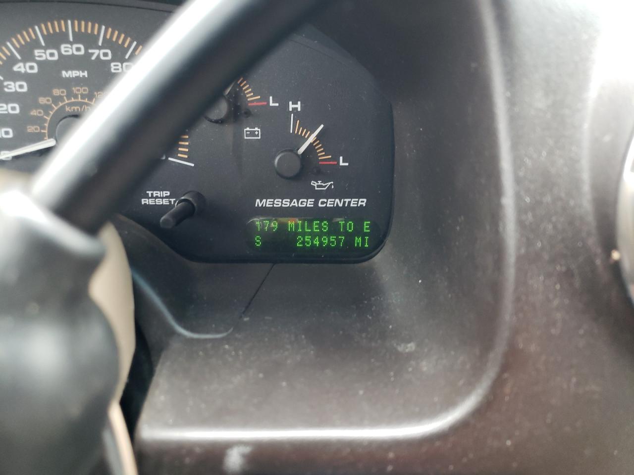 Photo 8 from auction – 2003 FORD EXPEDITION with VIN 1FMFU18L33LA70044