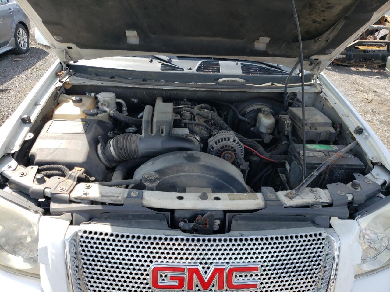 Photo 7 from auction – 2006 GMC ENVOY DENA with VIN 1GKET63M962264236