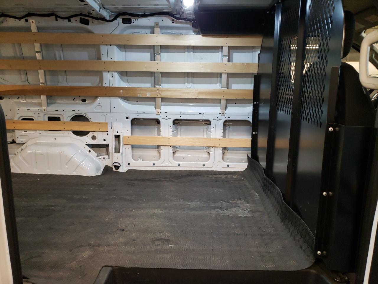 Photo 6 from auction – 2021 FORD TRANSIT T- with VIN 1FTBR1Y83MKA24950