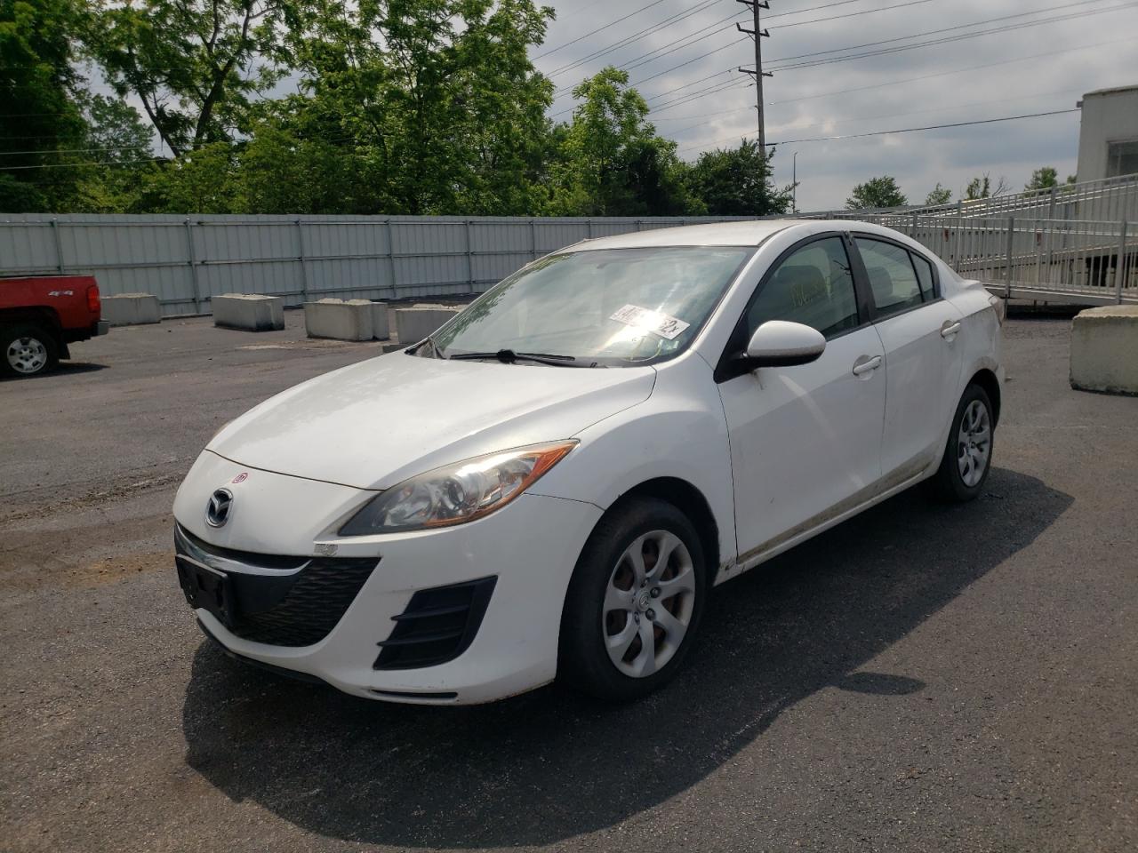 Photo 2 from auction – 2010 MAZDA 3 I with VIN JM1BL1SF1A1204034