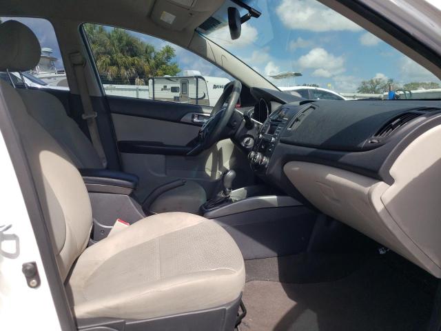 Photo 5 from auction – 2013 KIA FORTE EX with VIN KNAFU4A2XD5682283