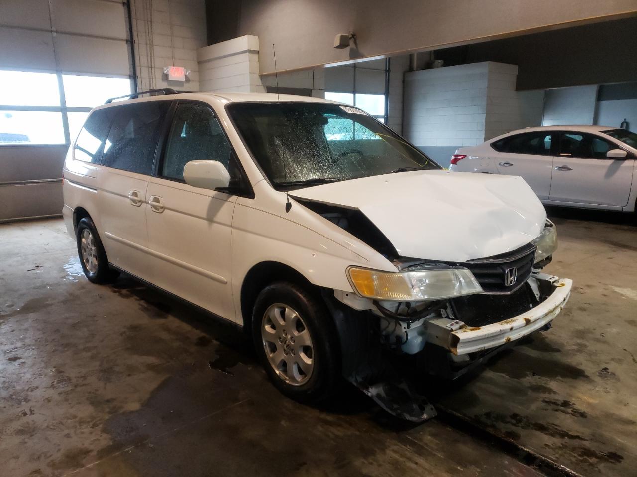 HONDA ODYSSEY EX 2004 with VIN 5FNRL18014B074463 - Photo from auction