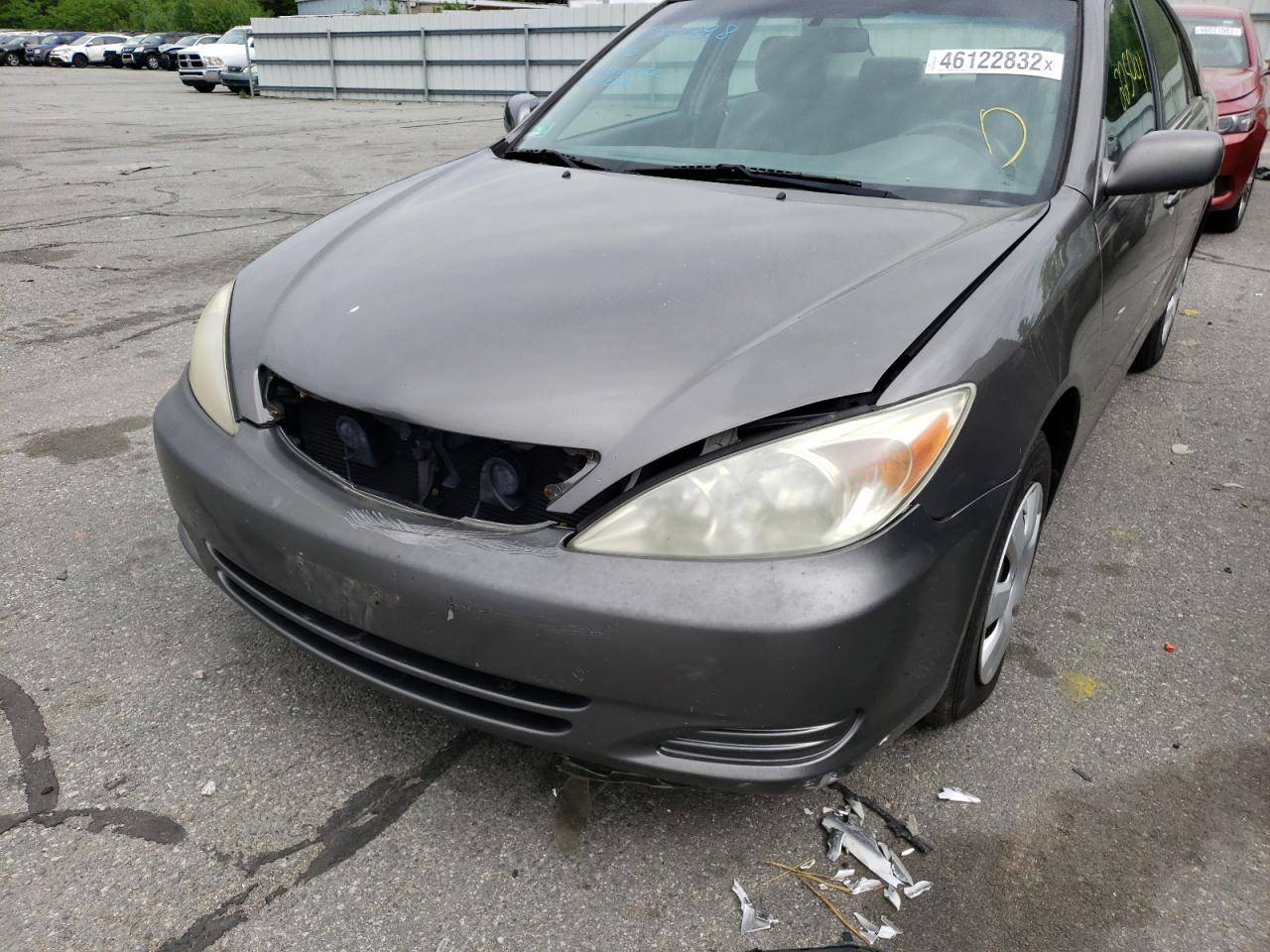 Photo 18 from auction – 2004 TOYOTA CAMRY LE with VIN 4T1BE32K44U904213