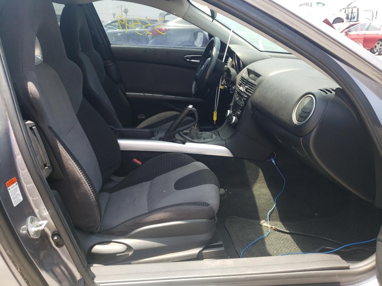 Photo 5 from auction – 2005 MAZDA RX-8 with VIN JM1FE173X50144714
