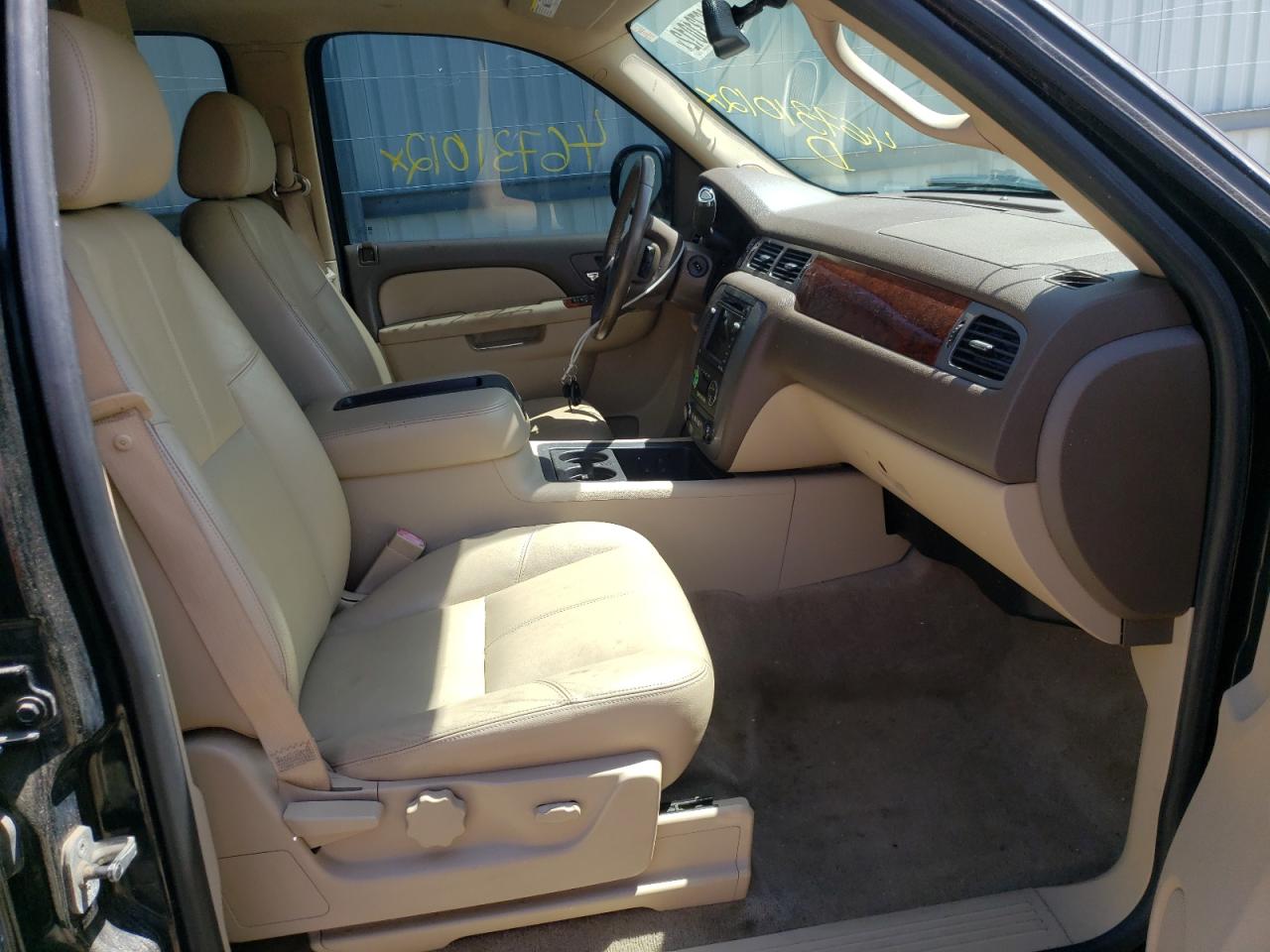 Photo 19 from auction – 2010 GMC YUKON HYBR with VIN 1GKUKFDJ2AR171920