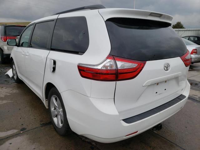 Photo 3 from auction – 2015 TOYOTA SIENNA LE with VIN 5TDKK3DC9FS645552