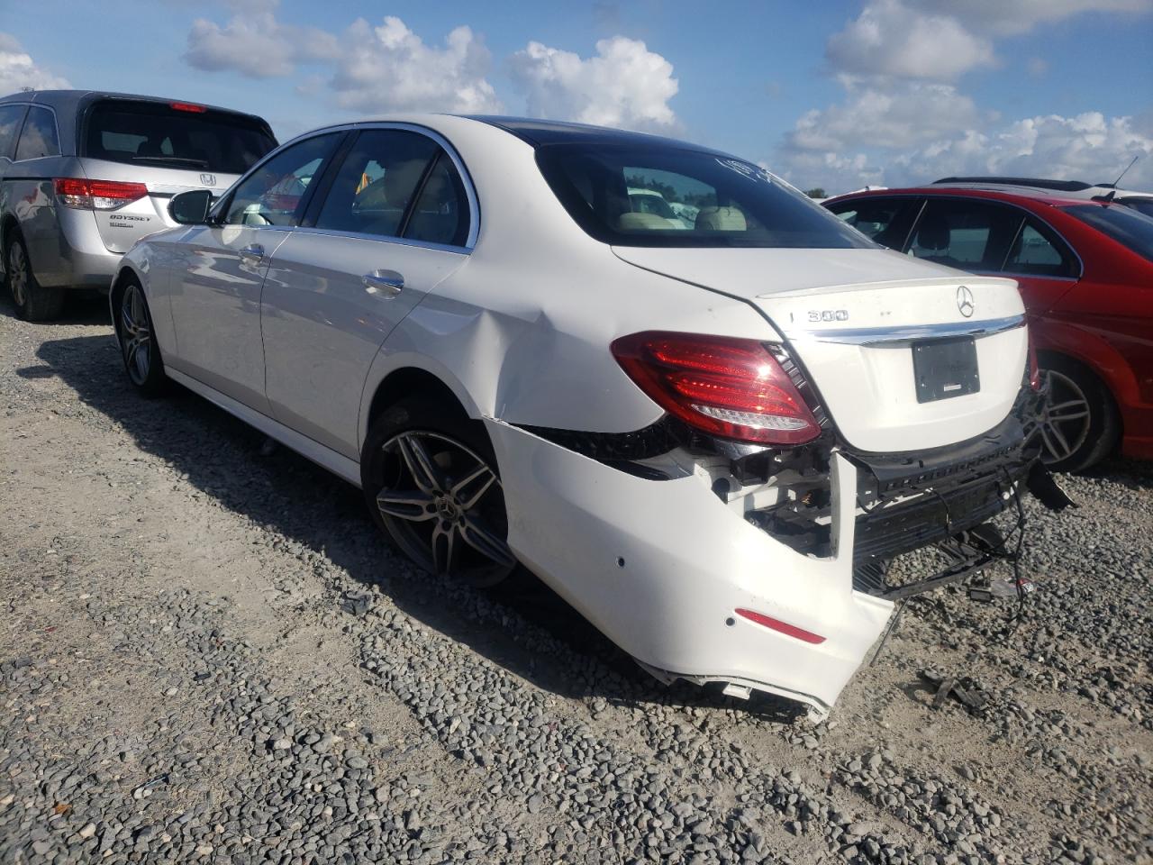 Photo 3 from auction – 2018 MERCEDES-BENZ E 300 with VIN WDDZF4JB2JA308141