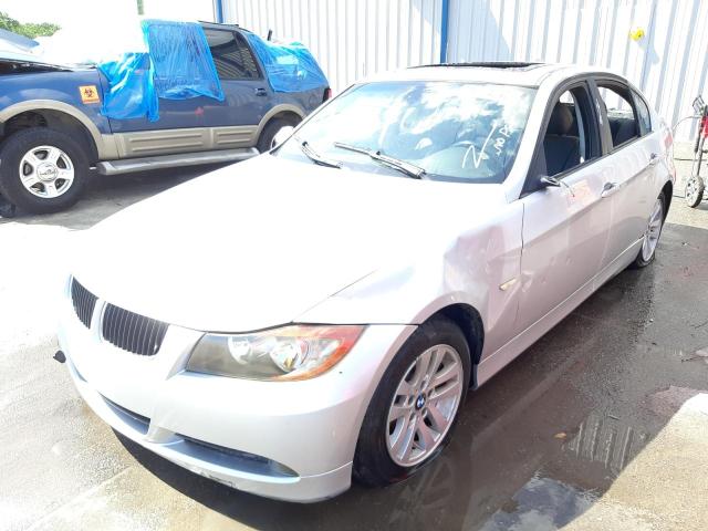 Photo 2 from auction – 2007 BMW 328 I with VIN WBAVA33557KX81976