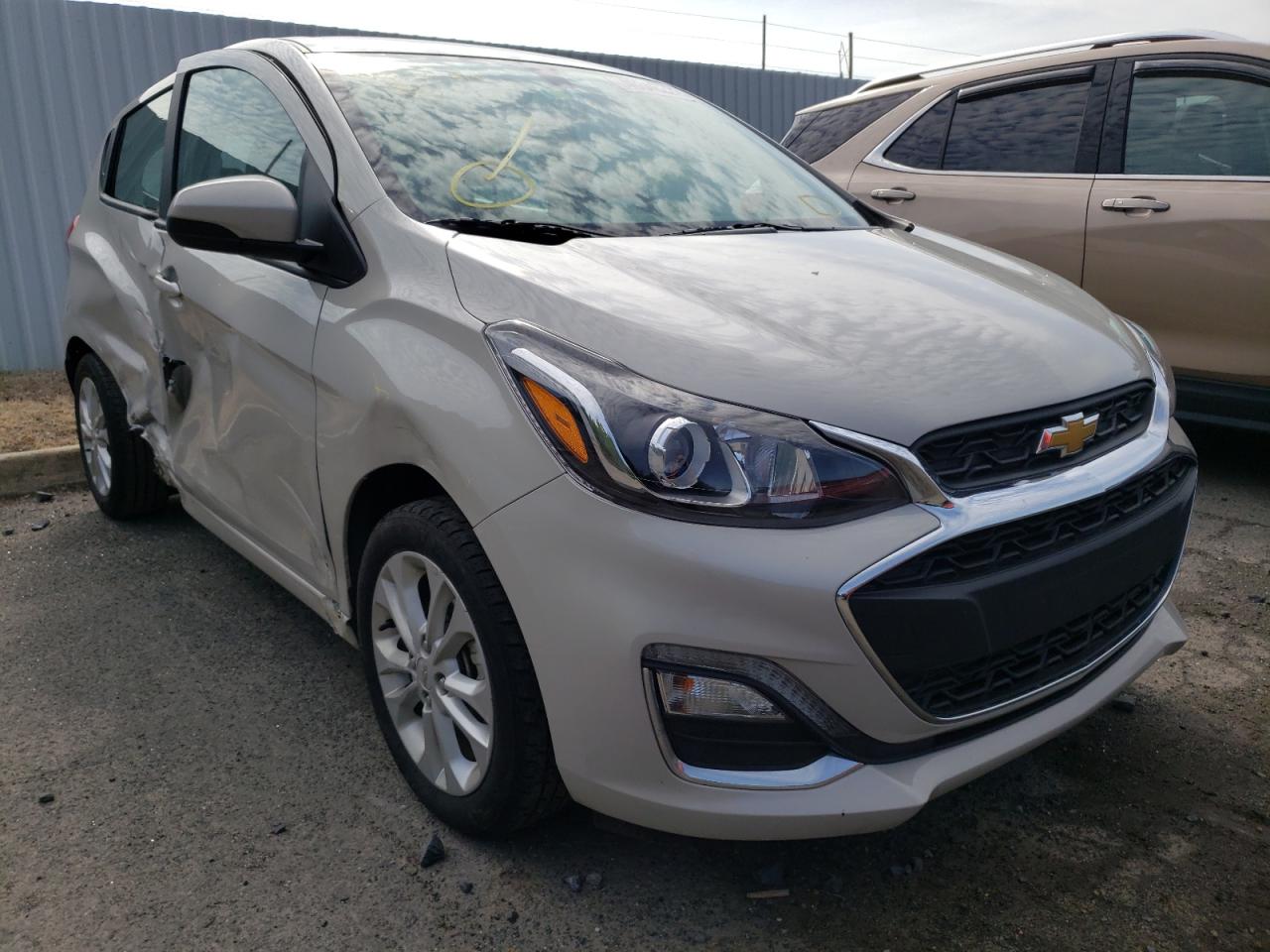 CHEVROLET SPARK 1LT 2020 with VIN KL8CD6SA3LC429543 - Photo from auction