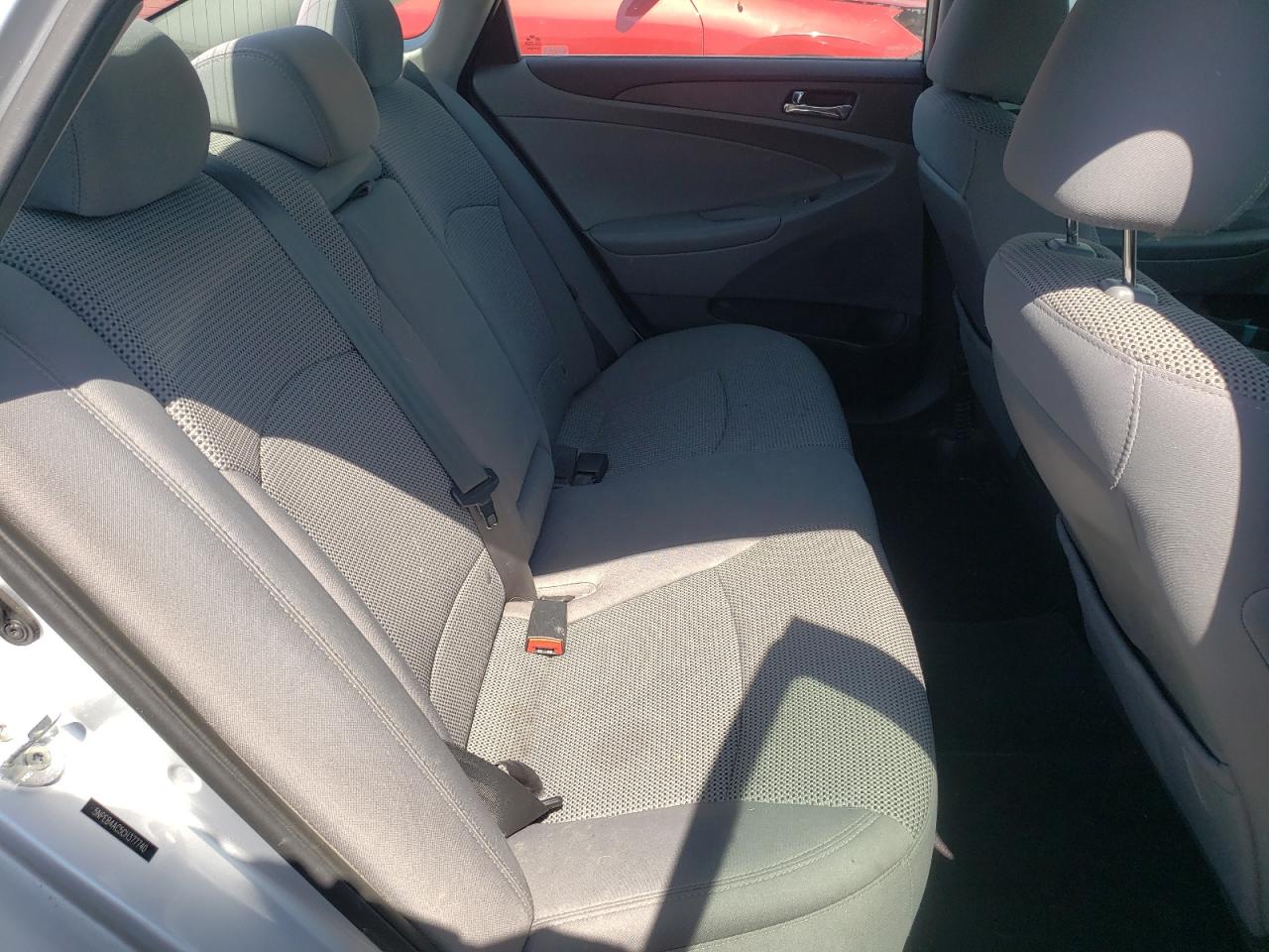 Photo 6 from auction – 2012 HYUNDAI SONATA GLS with VIN 5NPEB4AC5CH377740