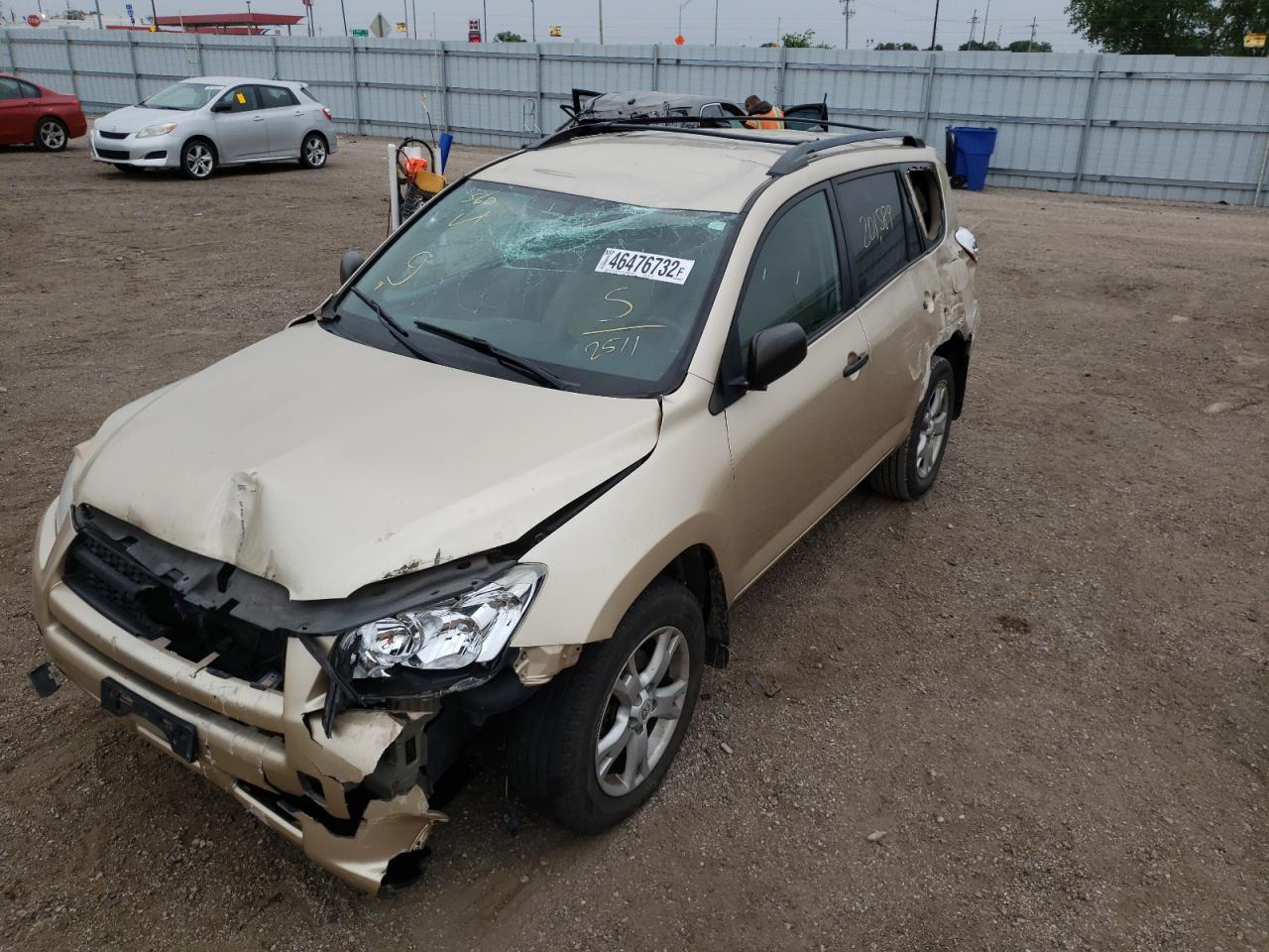 Photo 9 from auction – 2011 TOYOTA RAV4 with VIN 2T3JK4DVXBW042511