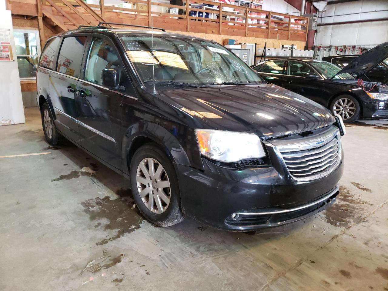 CHRYSLER TOWN & COU 2013 with VIN 2C4RC1BG7DR690534 - Photo from auction