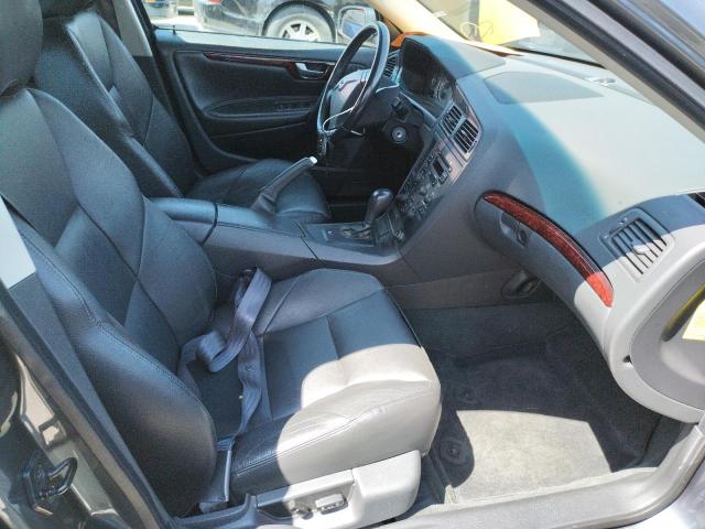 Photo 5 from auction – 2004 VOLVO S60 2.5T with VIN YV1RS59VX42351404