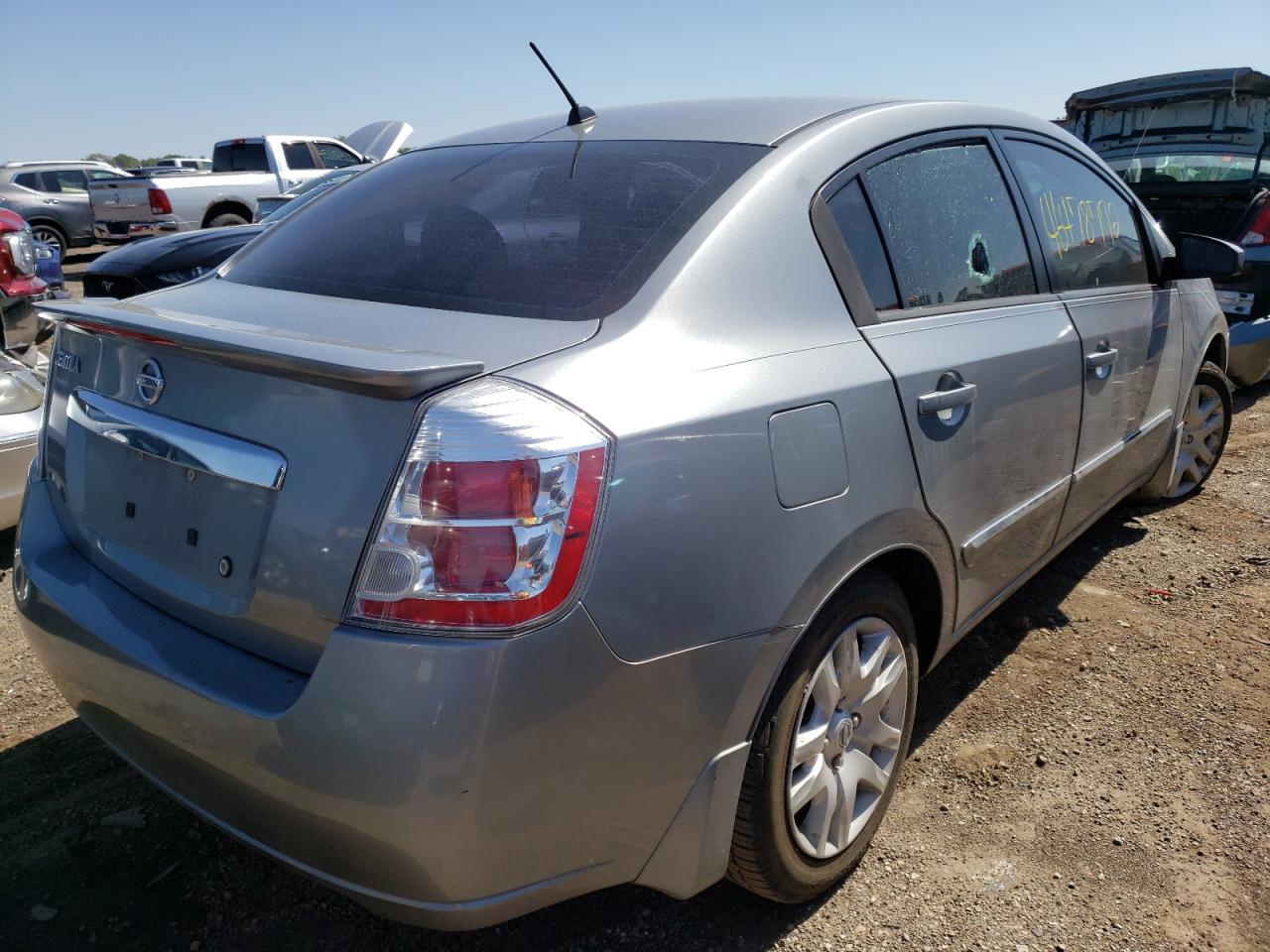 Photo 4 from auction – 2011 NISSAN SENTRA with VIN 3N1AB6AP3BL696178