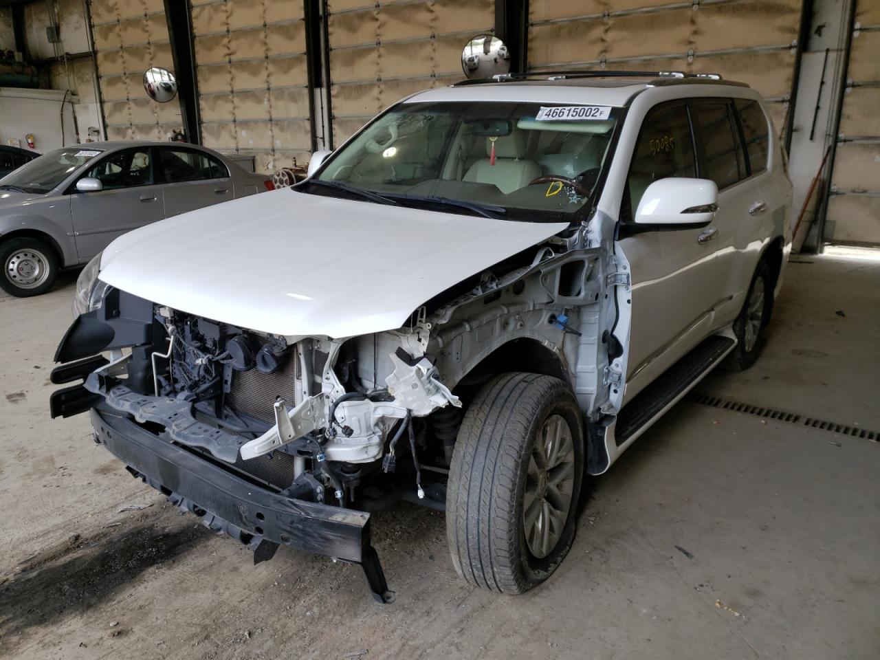 Photo 2 from auction – 2015 LEXUS GX 460 with VIN JTJBM7FX6F5117259