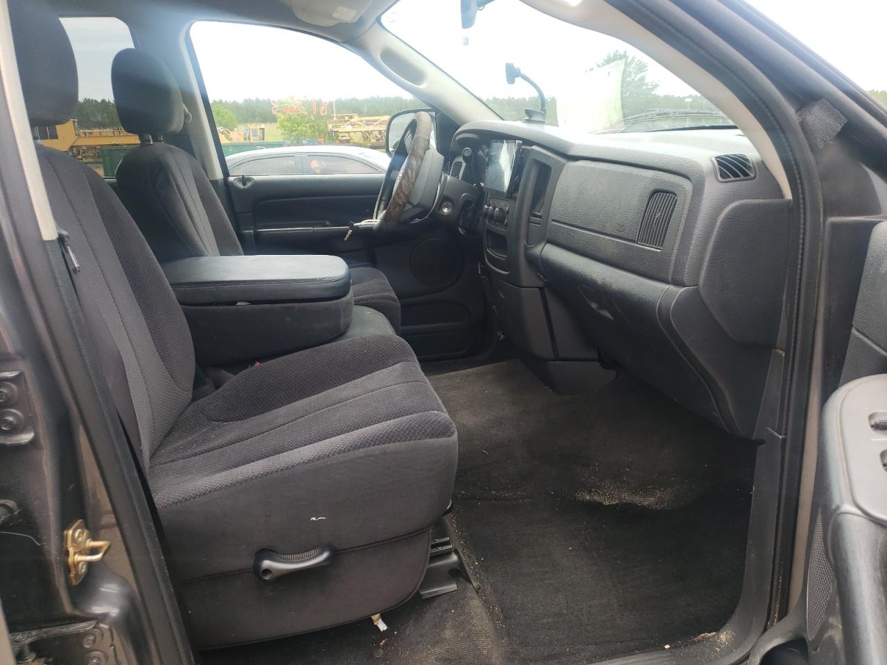 Photo 19 from auction – 2004 DODGE RAM 1500 S with VIN 1D7HA18DX4S731516