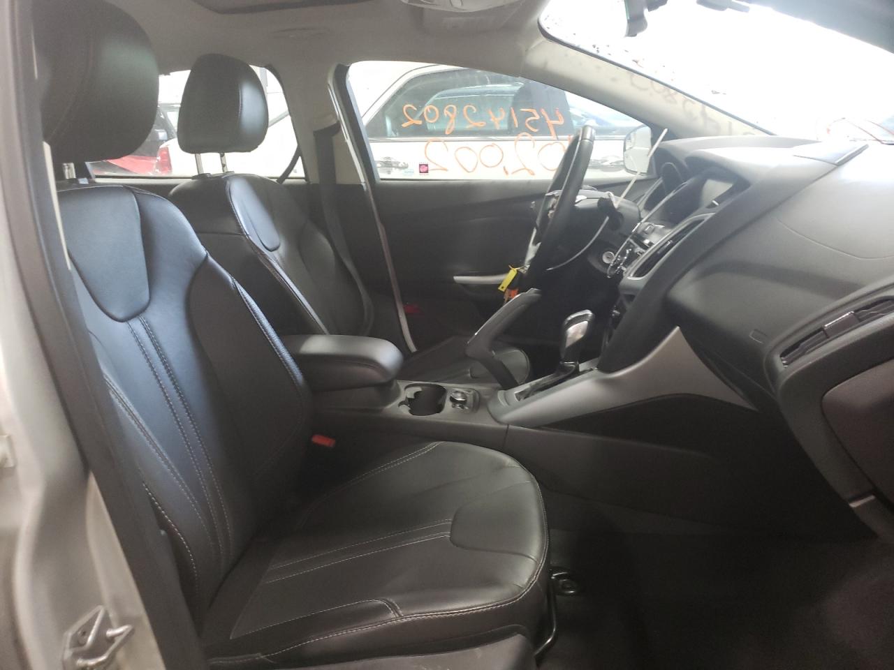 صورة رقم 19 من المزاد - 2014 FORD FOCUS SE مع VIN 1FADP3F20EL131500
