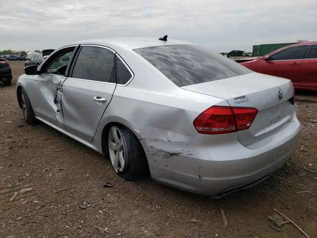 Photo 3 from auction – 2015 VOLKSWAGEN PASSAT S with VIN 1VWAT7A36FC114571