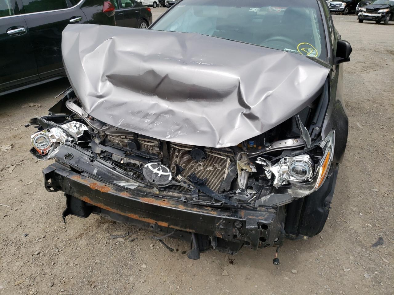 Photo 9 from auction – 2015 TOYOTA CAMRY LE with VIN 4T1BF1FK2FU014338