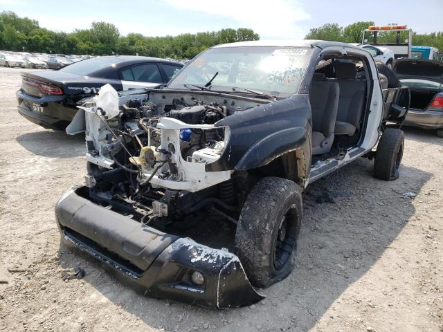Photo 2 from auction – 2014 TOYOTA TACOMA DOU with VIN 5TFLU4EN5EX098907