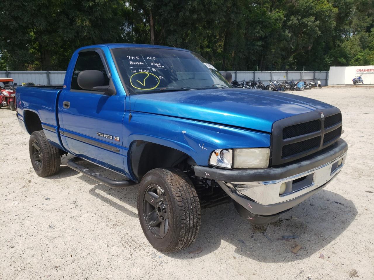 Photo 1 from auction – 1999 DODGE RAM 1500 with VIN 1B7HF16Y4XS307173