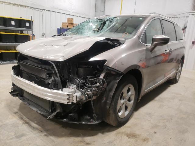 Photo 2 from auction – 2017 CHRYSLER PACIFICA T with VIN 2C4RC1EG4HR764090
