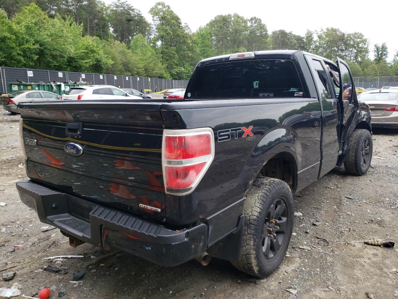 Foto 4 de la subasta – 2013 FORD F150 SUPER con VIN 1FTFX1EF3DFB58649