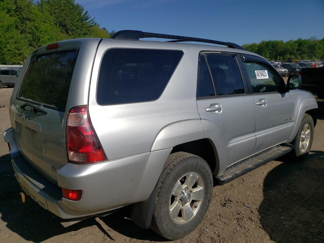 Photo 4 from auction – 2005 TOYOTA 4RUNNER SR with VIN JTEBU14R458042400