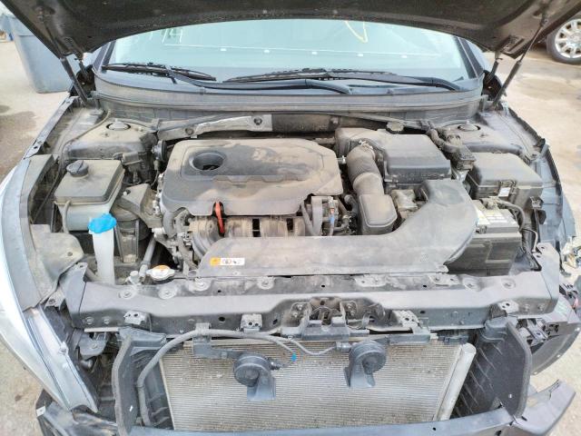 Photo 7 from auction – 2017 HYUNDAI SONATA SE with VIN 5NPE24AF0HH506453