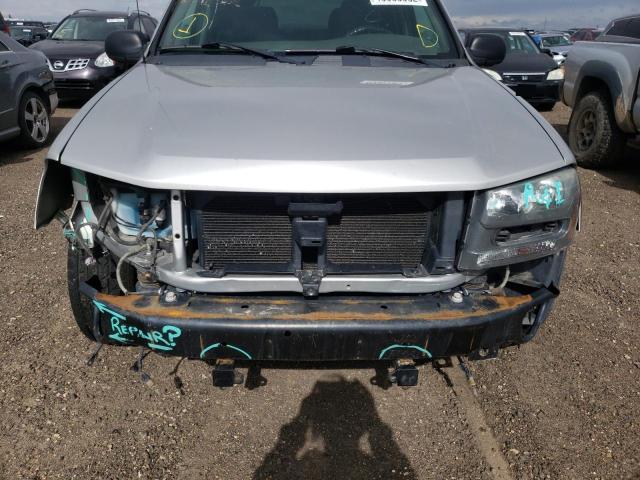 Photo 9 from auction – 2004 CHEVROLET TRAILBLAZE with VIN 1GNDT13S742252552