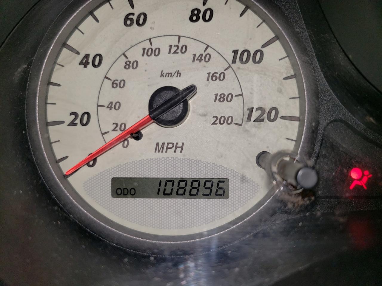 Photo 8 from auction – 2001 TOYOTA RAV4 with VIN JTEHH20V510125737