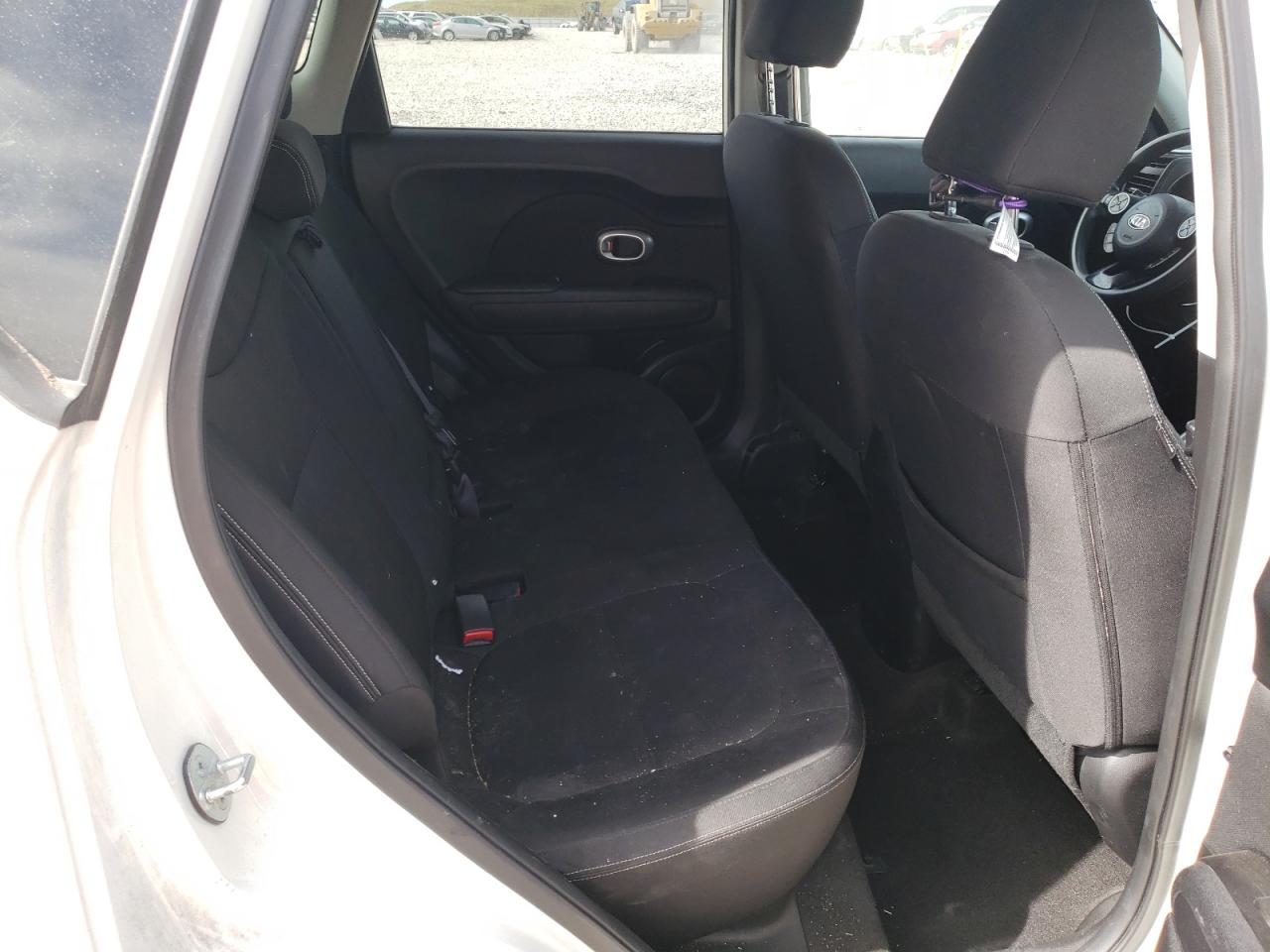 Photo 6 from auction – 2014 KIA SOUL with VIN KNDJN2A28E7036003