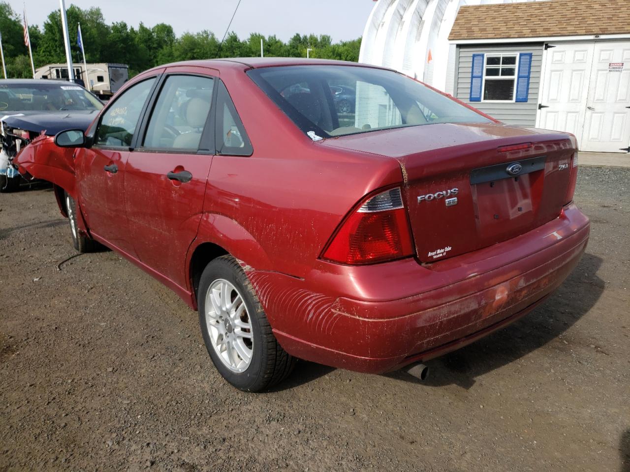 Photo 3 from auction – 2005 FORD FOCUS ZX4 with VIN 1FAFP34N85W259424