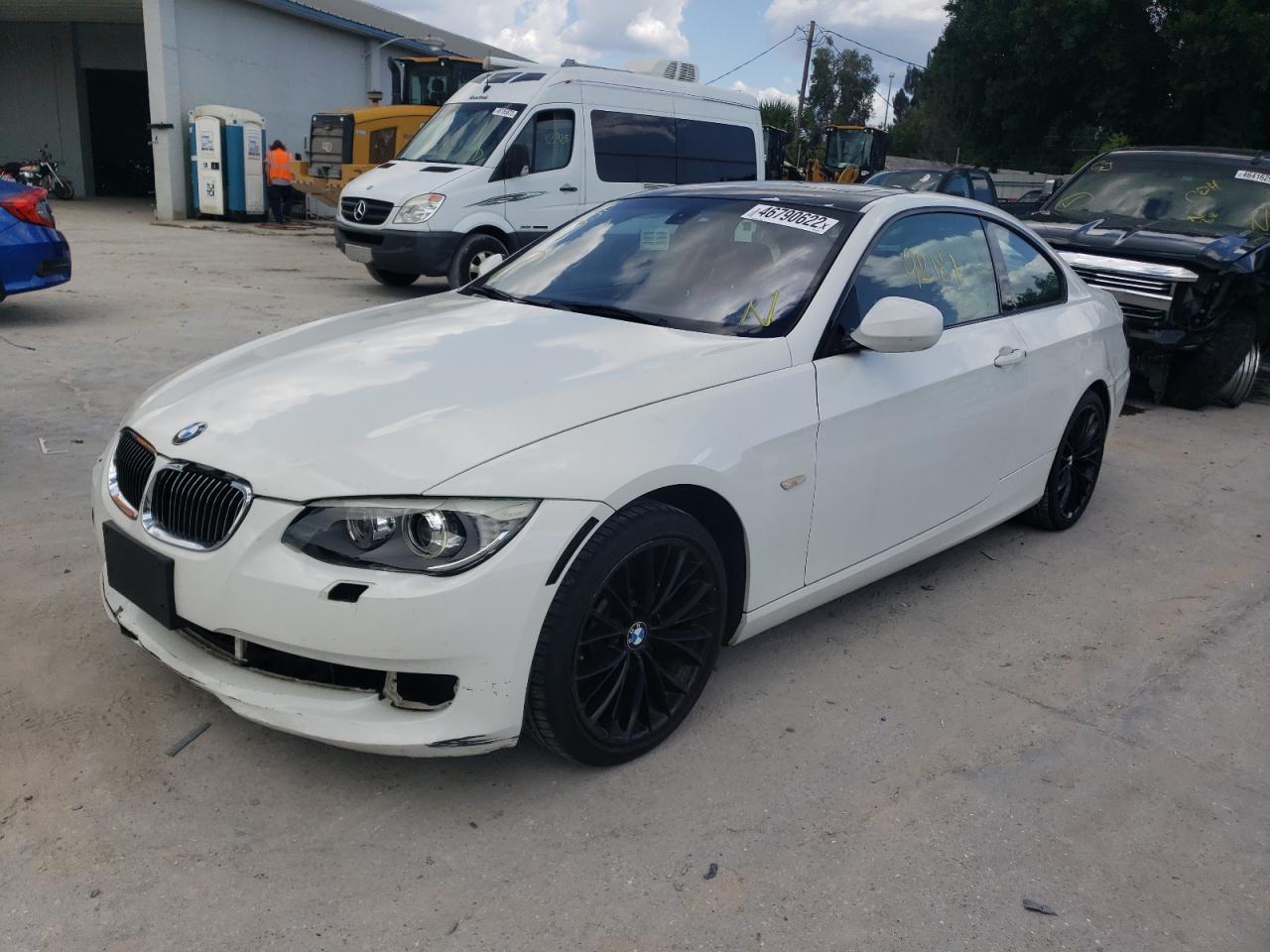 Photo 2 from auction – 2011 BMW 335 XI with VIN WBAKF9C52BE247297