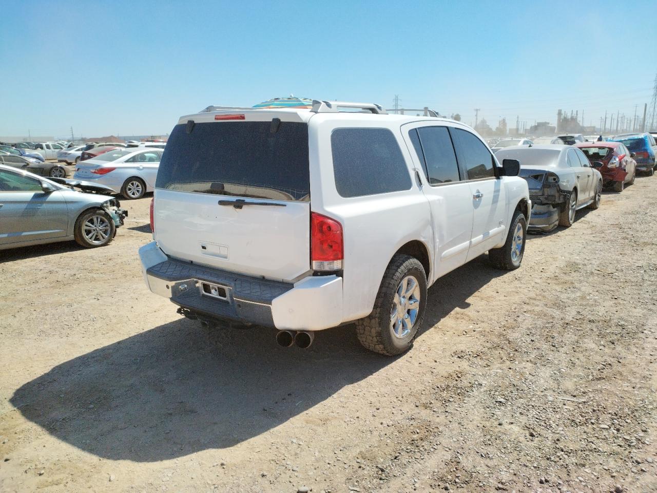 Photo 4 from auction – 2005 NISSAN ARMADA SE with VIN 5N1AA08B15N727760