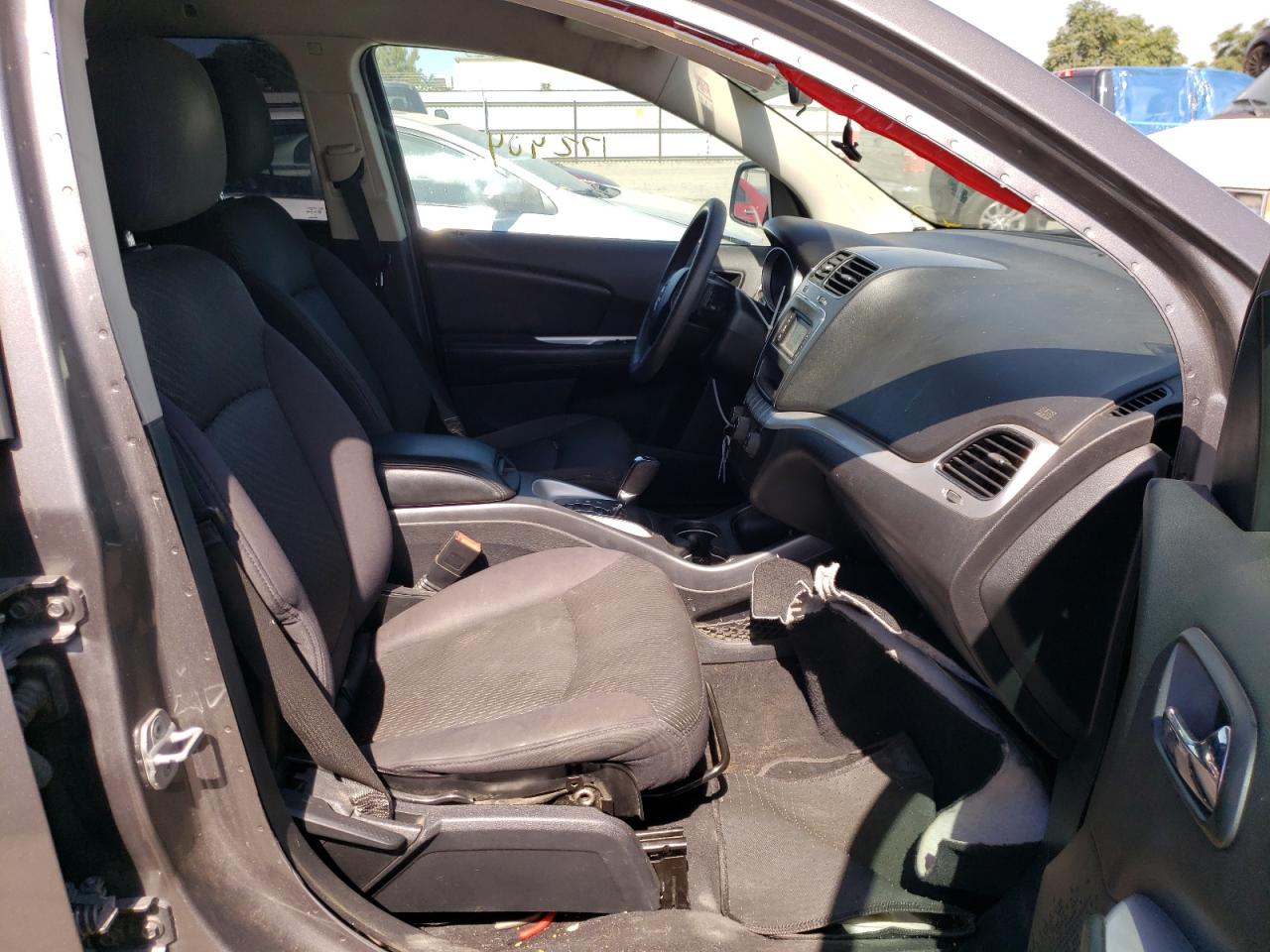 Photo 5 from auction – 2012 DODGE JOURNEY SX with VIN 3C4PDCBGXCT289457