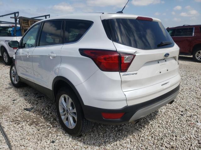 Photo 3 from auction – 2017 FORD ESCAPE SE with VIN 1FMCU0GDXHUA54111