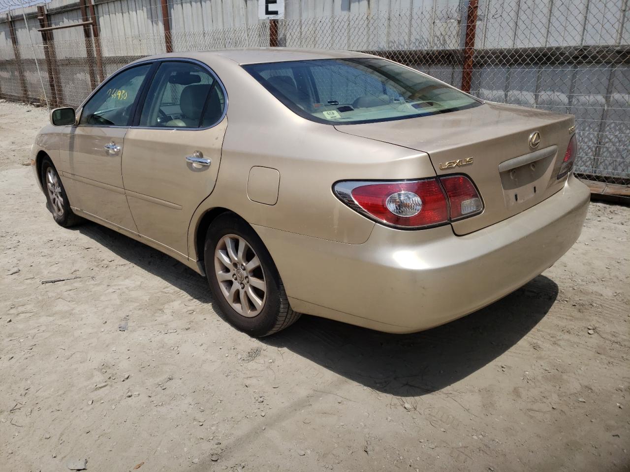 Photo 3 from auction – 2003 LEXUS ES 300 with VIN JTHBF30G535040408