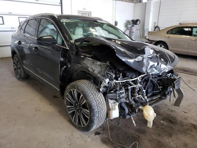 LINCOLN MKC BLACK 2017 with VIN 5LMCJ4D90HUL31135 - Photo from auction