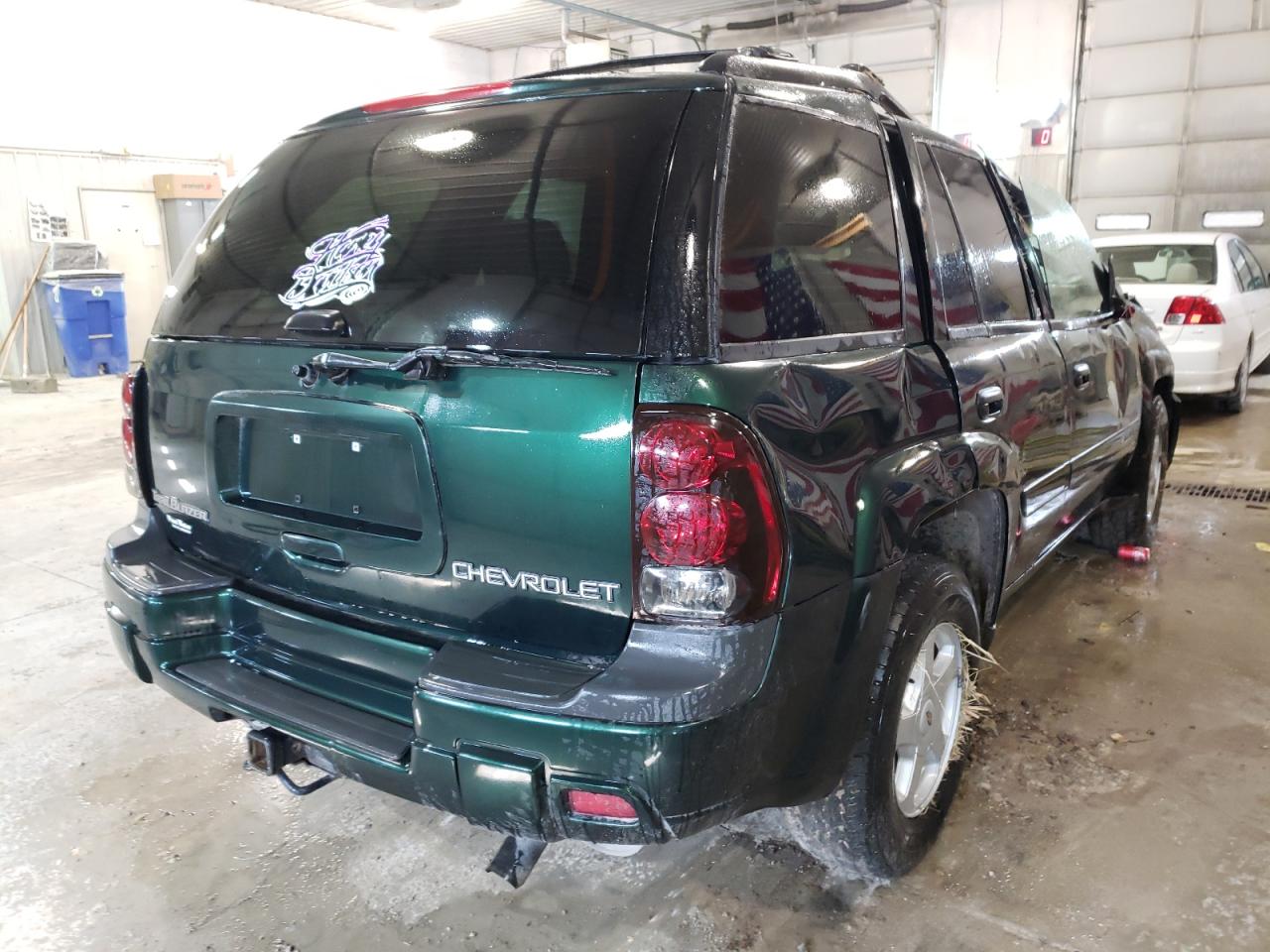 Photo 4 from auction – 2002 CHEVROLET TRAILBLAZE with VIN 1GNDT13S522474147