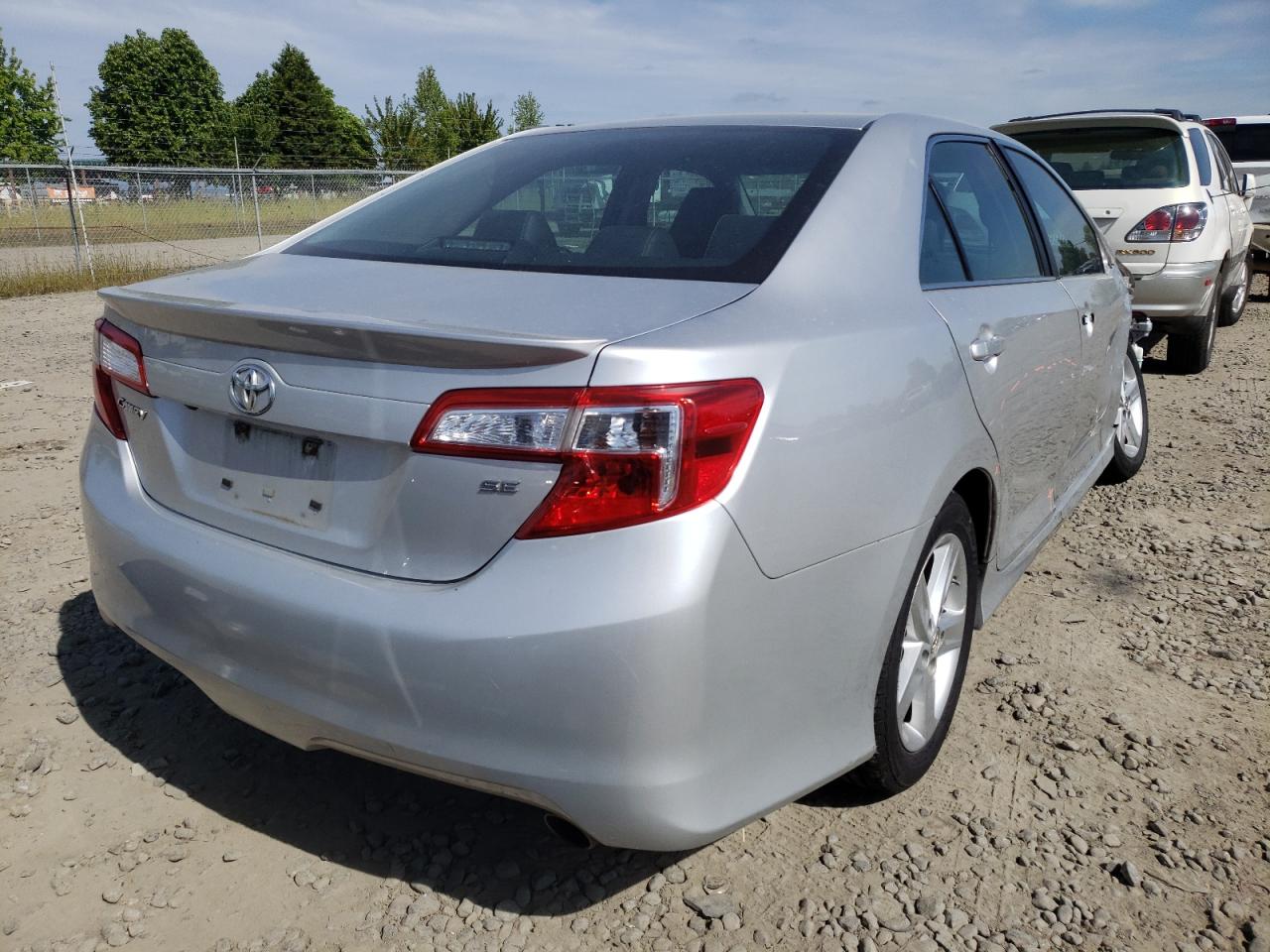 Photo 4 from auction – 2014 TOYOTA CAMRY L with VIN 4T1BF1FK7EU387177