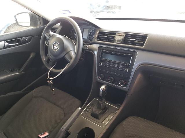 Photo 9 from auction – 2013 VOLKSWAGEN PASSAT S with VIN 1VWAH7A37DC092787