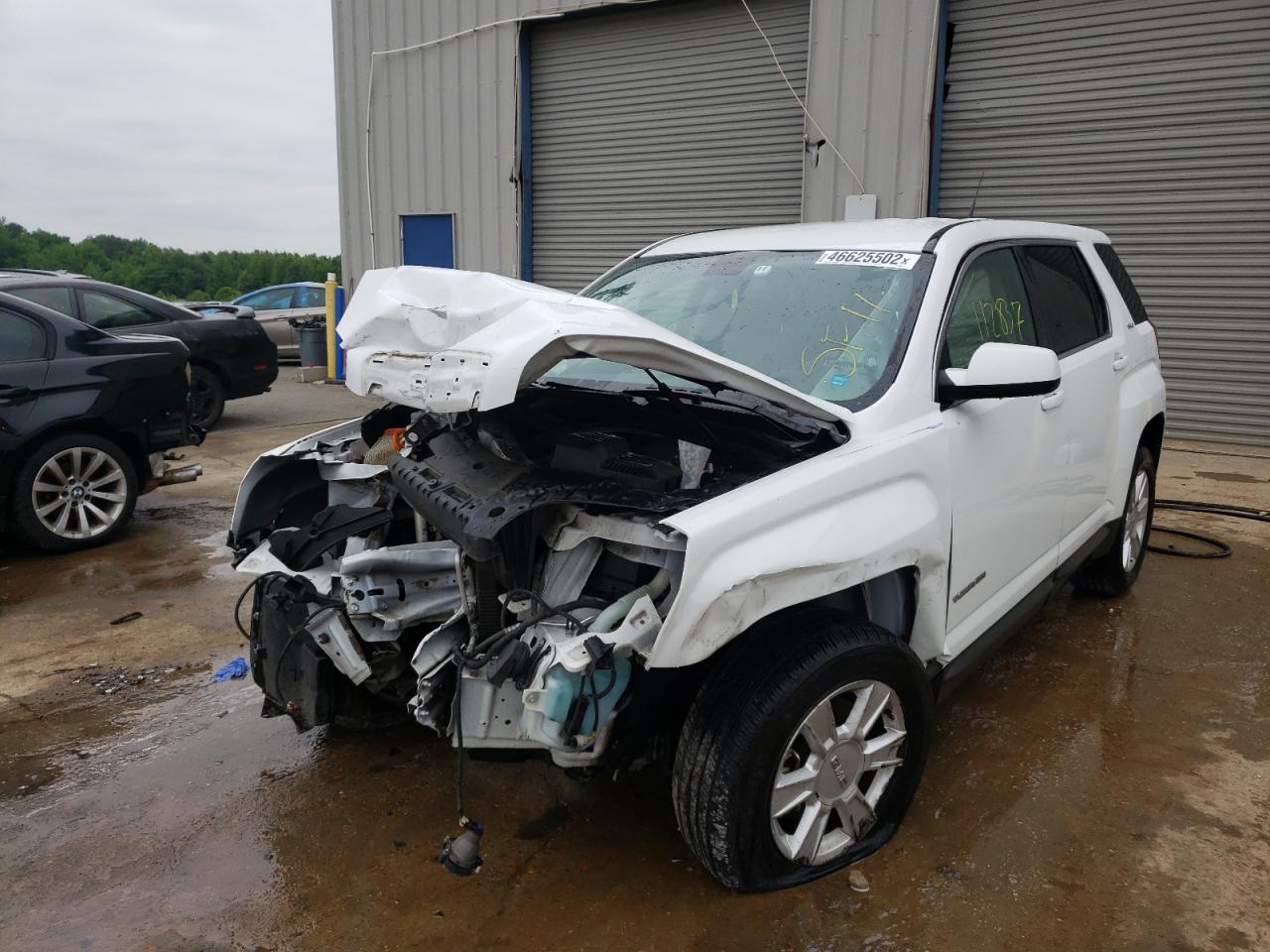 Photo 2 from auction – 2011 GMC TERRAIN SL with VIN 2CTALMEC5B6385642