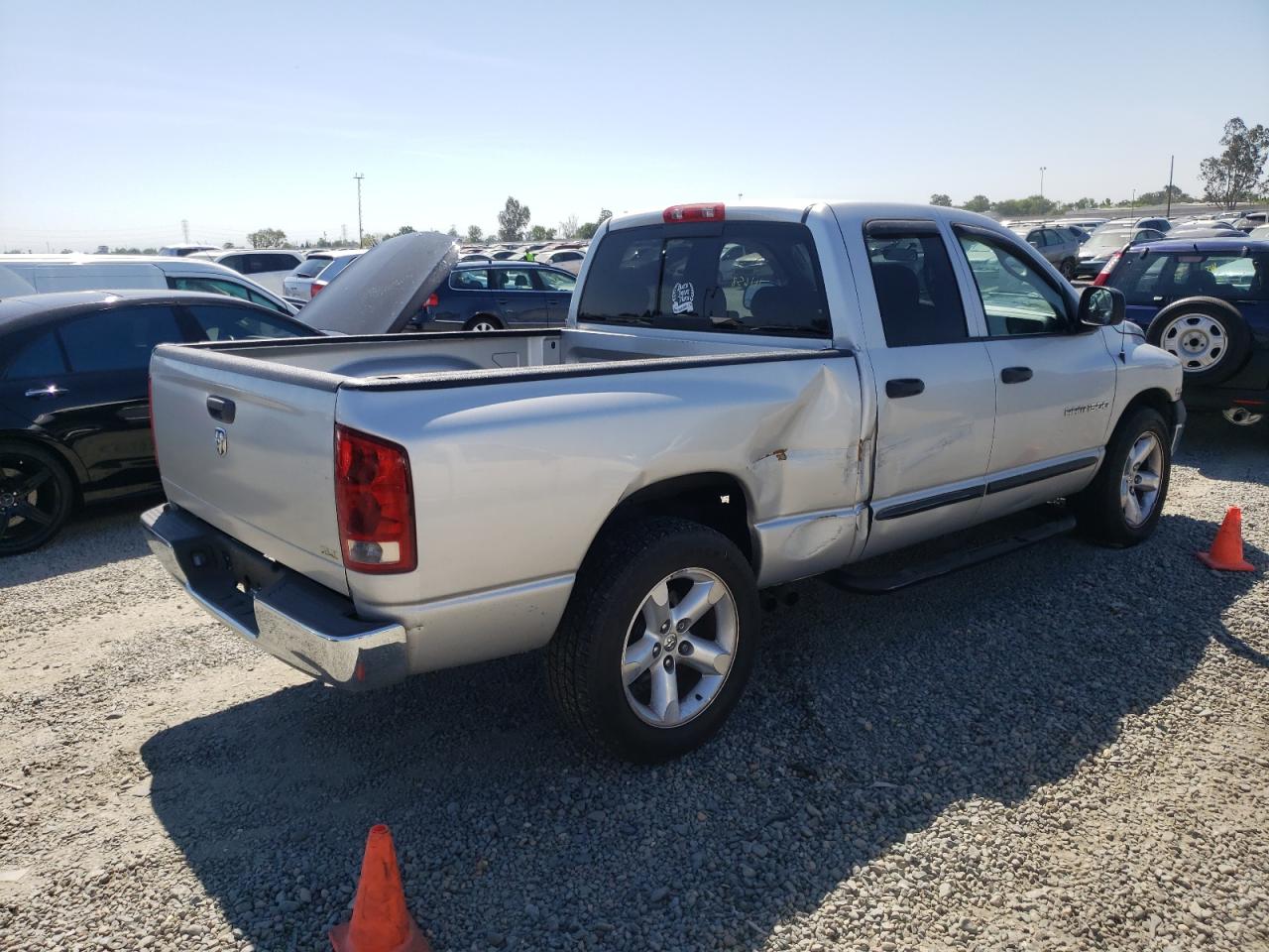 Photo 9 from auction – 2005 DODGE RAM 1500 S with VIN 1D7HA18D75S358078