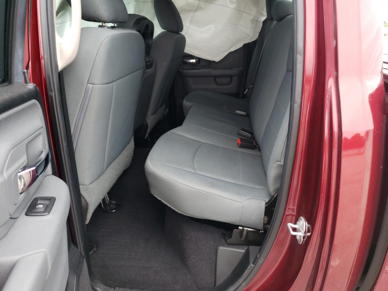 Foto 6 de la subasta – 2018 RAM 1500 SLT con VIN 1C6RR6GG6JS104900