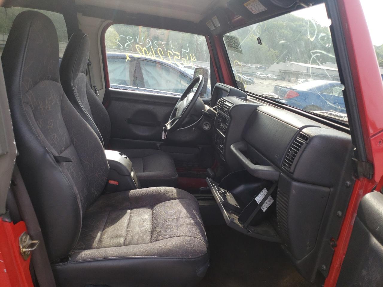 Photo 19 from auction – 2002 JEEP WRANGLER / with VIN 1J4FA39S82P757519