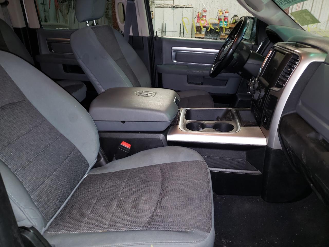 Photo 18 from auction – 2020 RAM 1500 CLASS with VIN 1C6RR6TT9LS133362