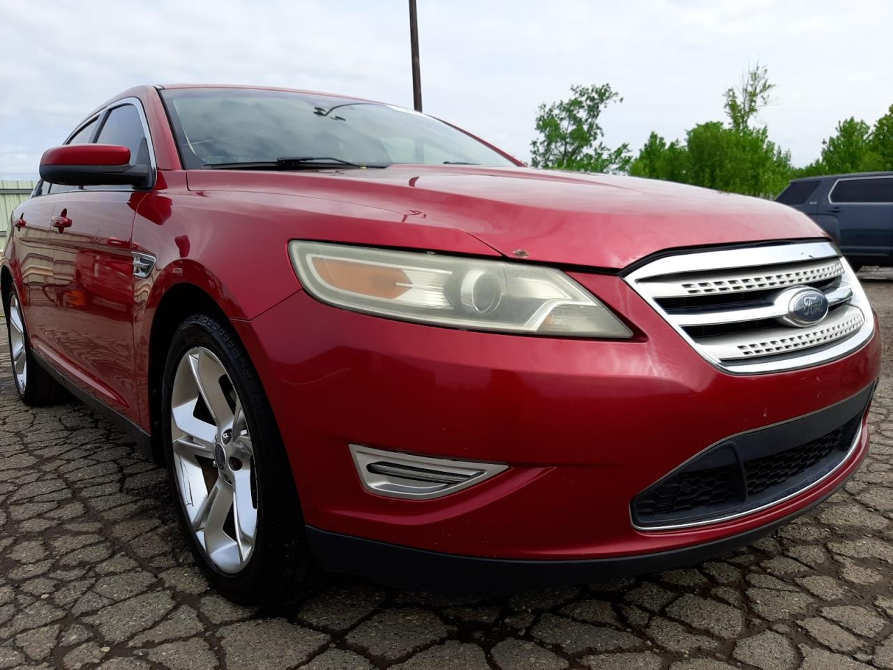 FORD TAURUS SHO 2010 with VIN 1FAHP2KT7AG153197 - Photo from auction