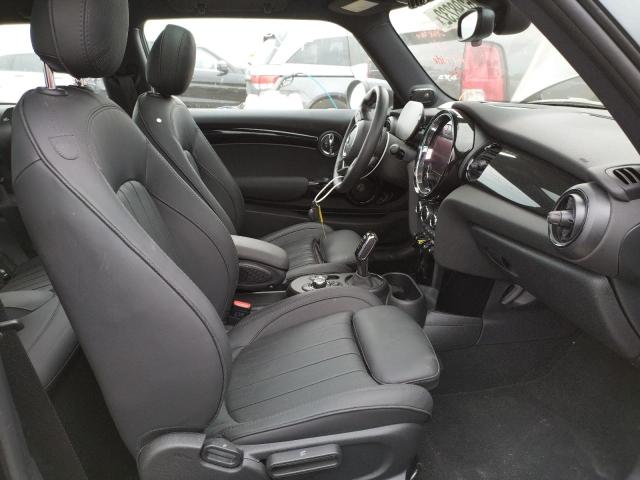Photo 5 from auction – 2022 MINI COOPER SE with VIN WMW13DJ01N2P74252