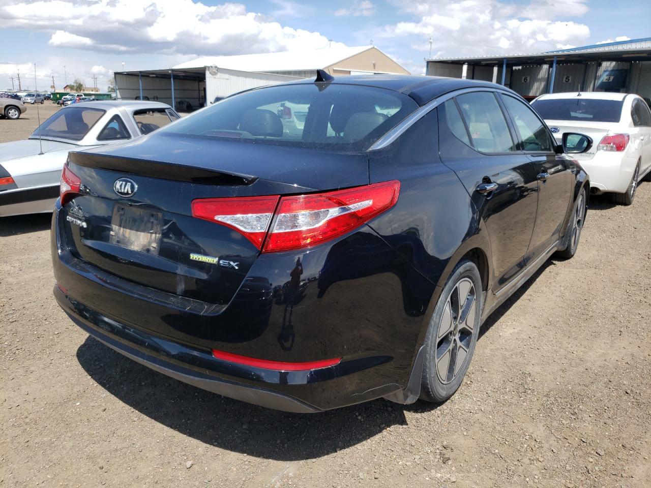 Foto 4 de la subasta – 2013 KIA OPTIMA HYB con VIN KNAGM4AD4D5049543